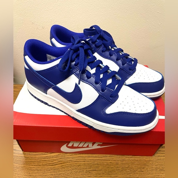 Men’s Nike Dunk Low Retro.